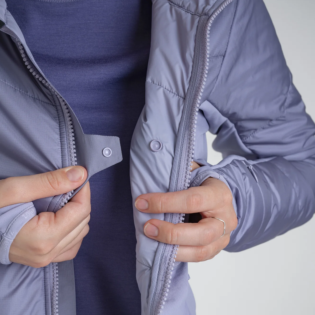 Spiro Women's Insulated Hybrid Jacket — Burned Red