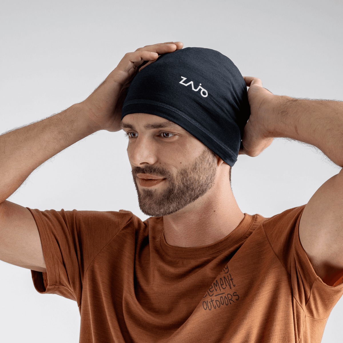 Senti Merino Neckwarmer — Decadent Red