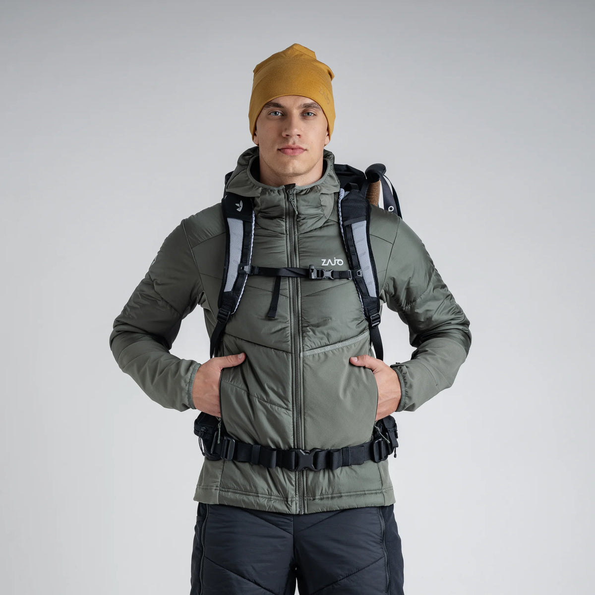 Spiro Men's Insulated Hybrid Jacket — Black