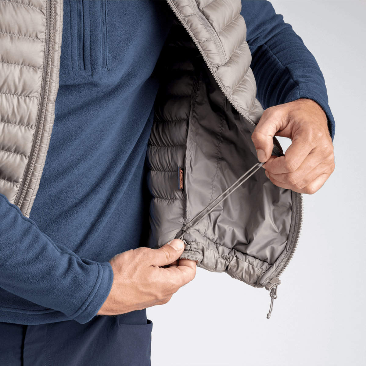 Nubaro Men's Insulated Vest — Thyme Green